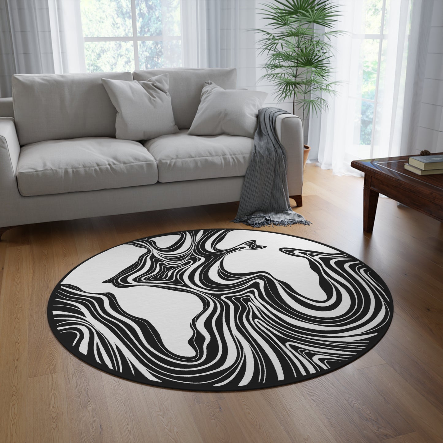 THE NEW WORLD Round Rug